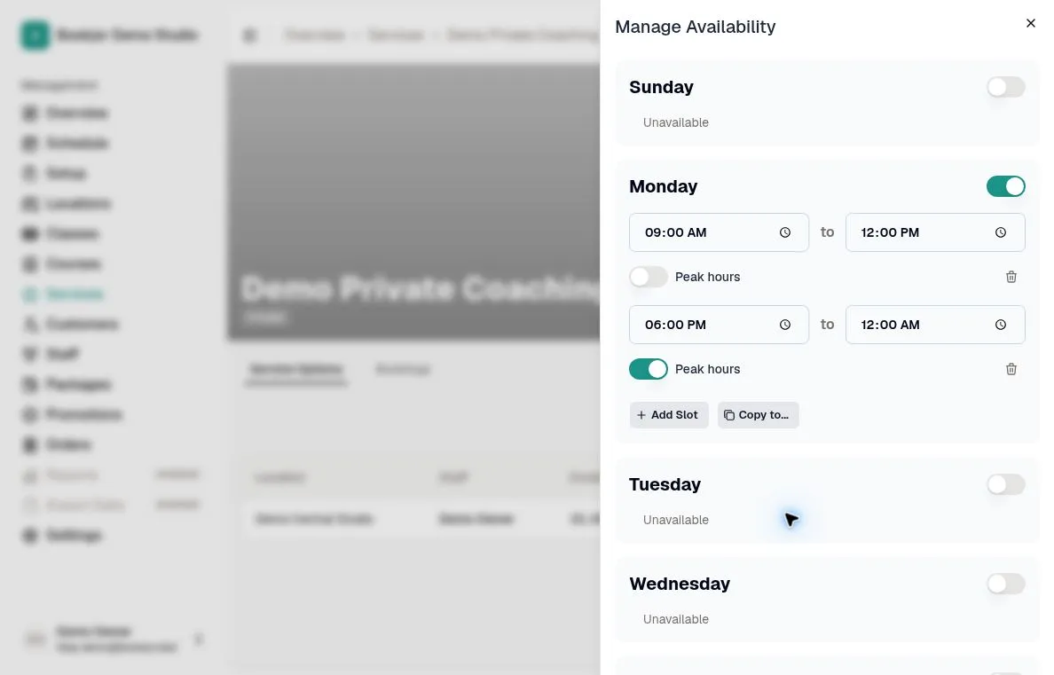Weekly availability editor with separate time ranges and breaks